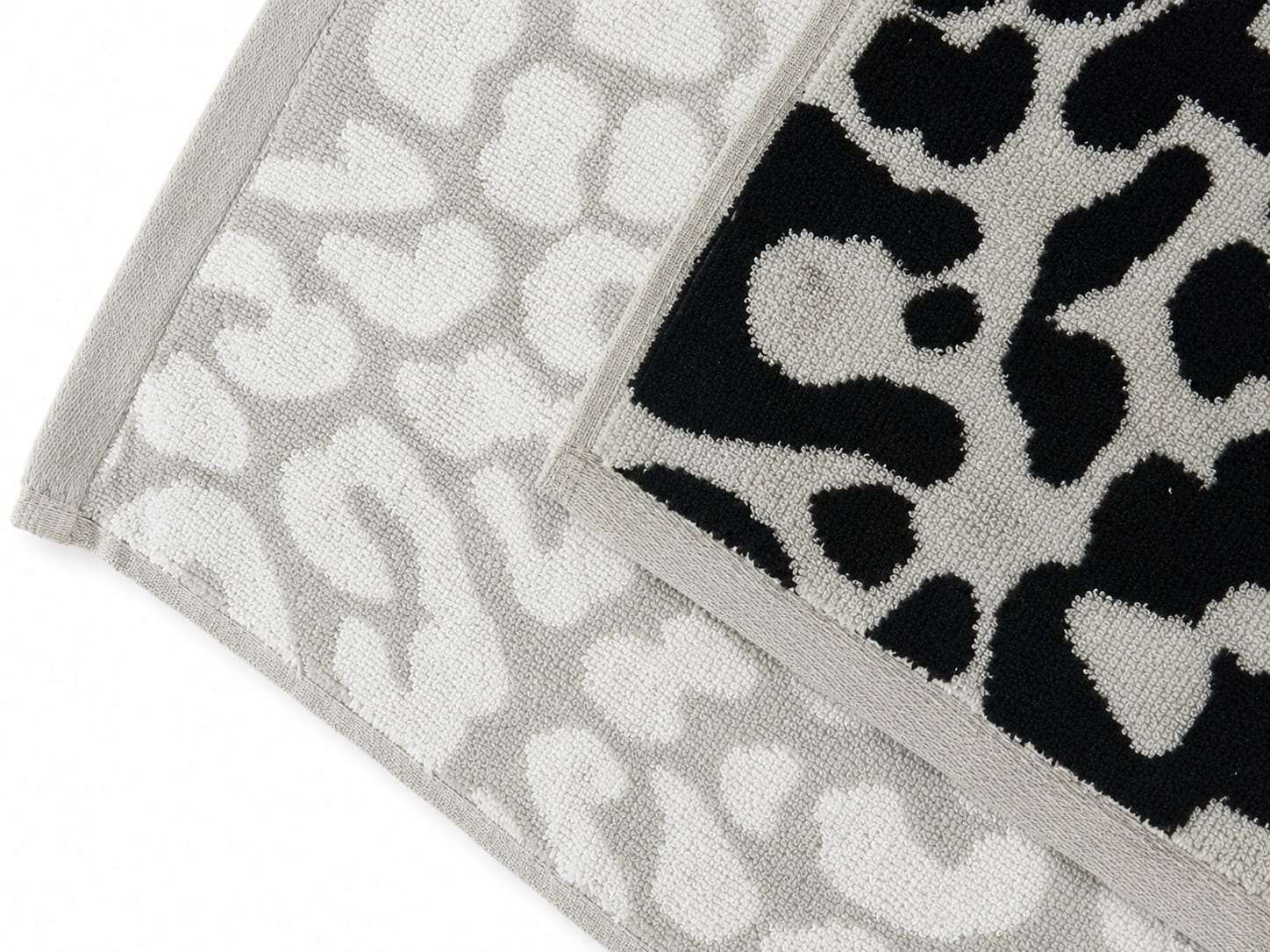 White & Beige Face Towel - Image 2